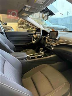 نیسان ئەلتیما